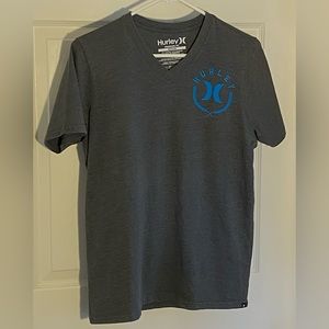 Hurley V Neck Tee Size Medium